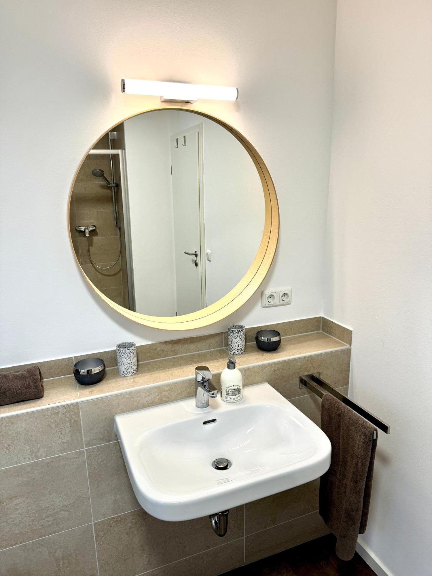 Ferienwohnung "Dream Suite" - Im Coburger Wonderland - Ihr Zuhause Auf Zeit! Kültér fotó